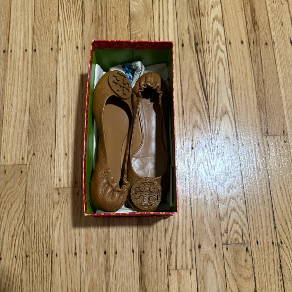Tory Burch Women's Brown Leather Flats